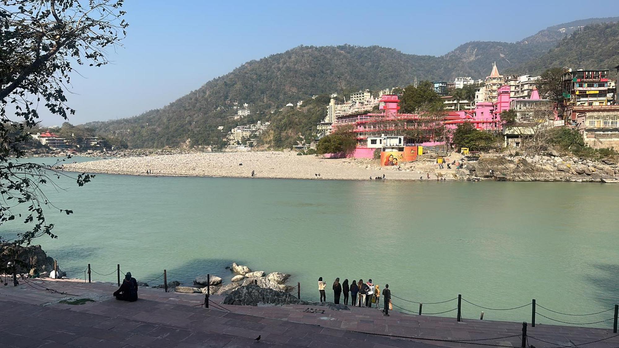 Отель Vedic Dham Ganga Ришикеш Экстерьер фото